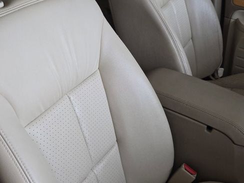Used 2007 Lincoln MKX AWD image 6