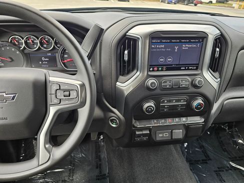 Used 2020 Chevrolet Silverado 1500 RST w/ RST Value Package RWD image 19