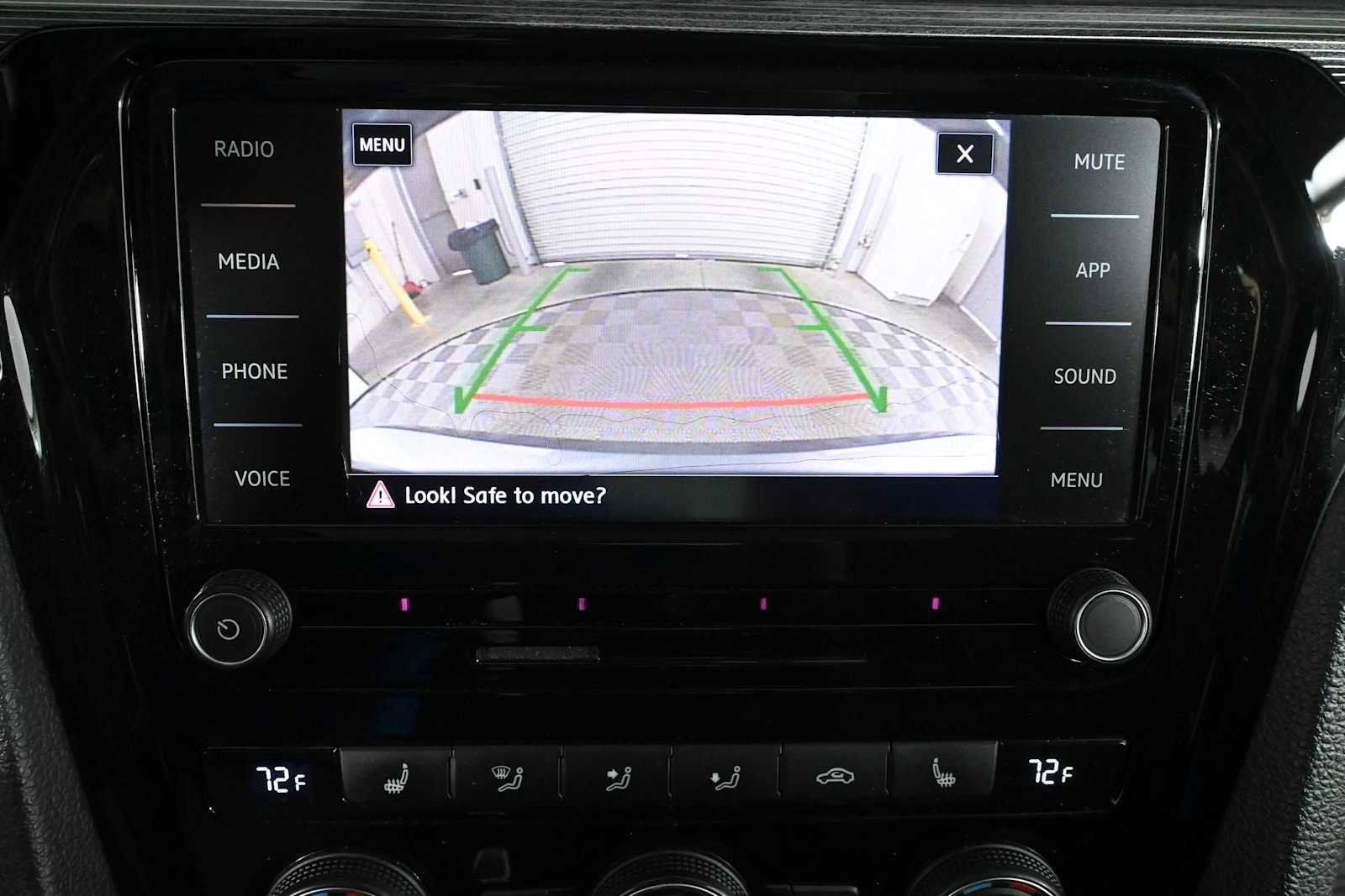 Used 2020 Volkswagen Passat 2.0T R-Line FWD image 5