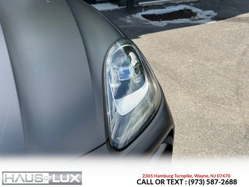 Used 2019 Porsche Cayenne AWD/4WD image 6