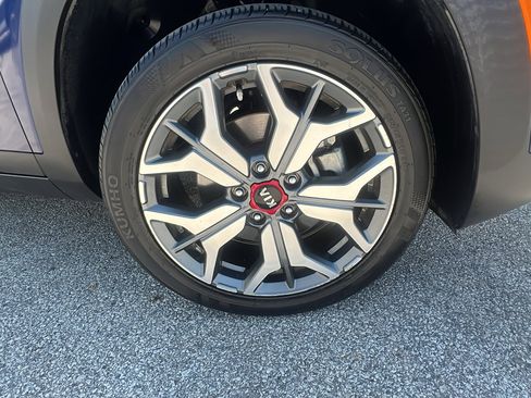 Used 2021 Kia Seltos SX AWD/4WD image 9