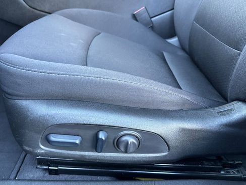 Used 2024 Chevrolet Malibu LT image 14