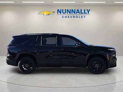 New 2026 Chevrolet Traverse LT w/ Enhanced Driving Package image 6