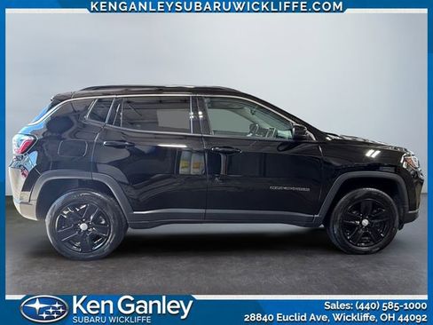 Used 2022 Jeep Compass Latitude AWD/4WD image 6