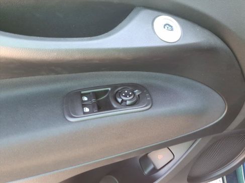 New 2026 FIAT 500 e w/ Comfort Group FWD image 17