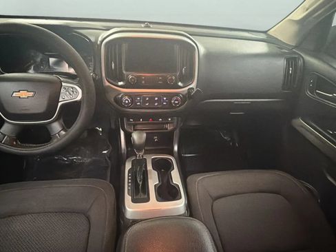 Used 2022 Chevrolet Colorado LT w/ Fleet Safety Package RWD image 15