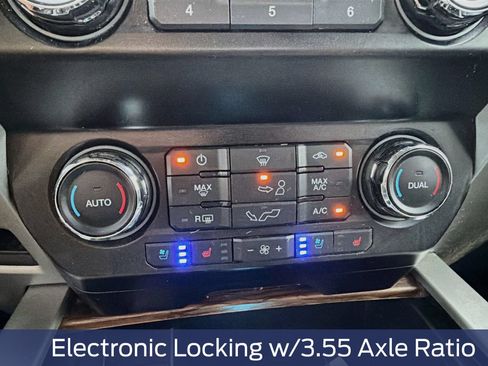 Used 2020 Ford F150 Lariat w/ Trailer Tow Package AWD/4WD image 20