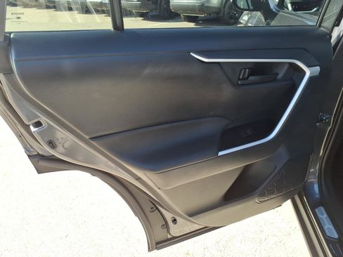 Used 2025 Toyota RAV4 LE image 12