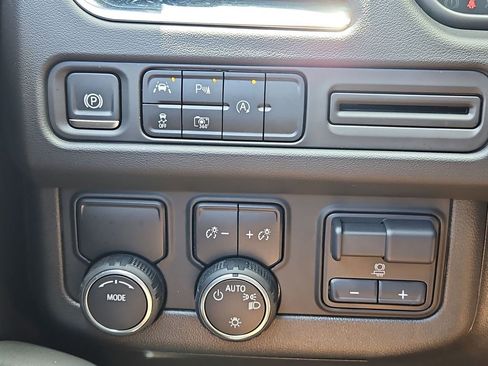Certified 2024 Chevrolet Tahoe RST w/ Luxury Package RWD image 18