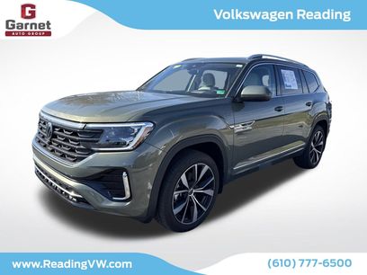 Used 2025 Volkswagen Atlas SEL Premium R-Line