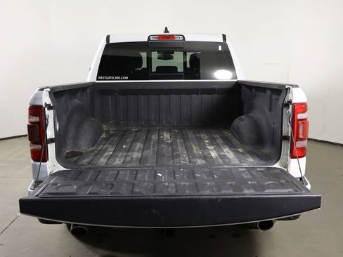 Used 2020 RAM 1500 Limited w/ Body Color Bumper Group AWD/4WD image 17