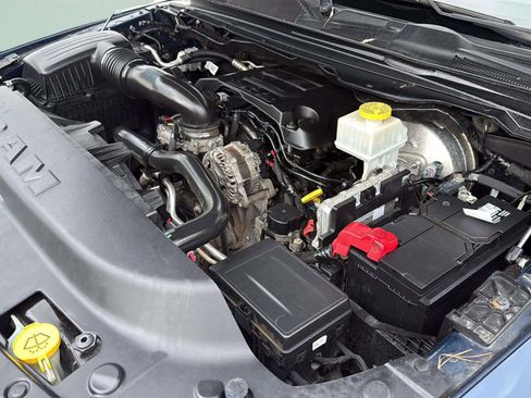 Used 2019 RAM 1500 Big Horn image 32