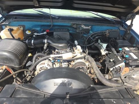 Used 1998 Chevrolet Silverado 1500 2WD Extended Cab w/ Preferred Equipment Group 2 image 7
