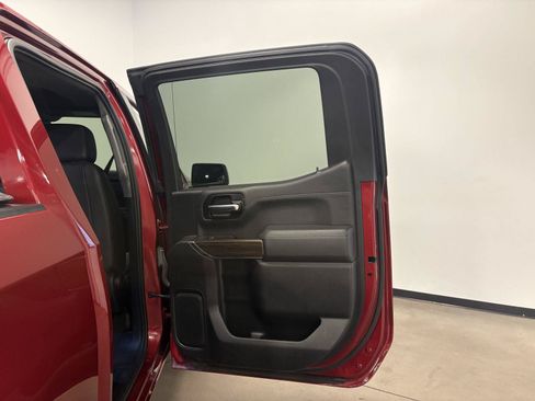 Used 2019 Chevrolet Silverado 1500 LT Trail Boss AWD/4WD image 42