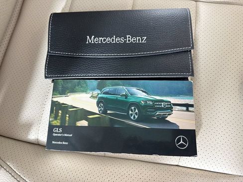 Used 2020 Mercedes-Benz GLS 450 4MATIC image 44