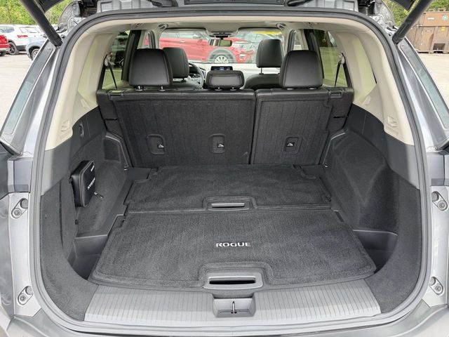 Used 2023 Nissan Rogue SL AWD/4WD image 12
