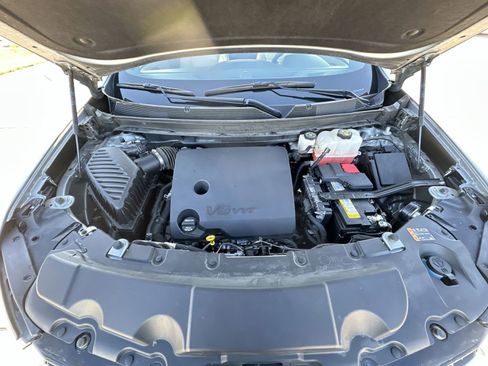 Used 2023 Chevrolet Traverse Premier image 30