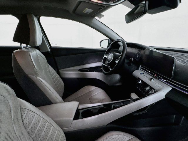 Used 2023 Hyundai Elantra Limited FWD image 26