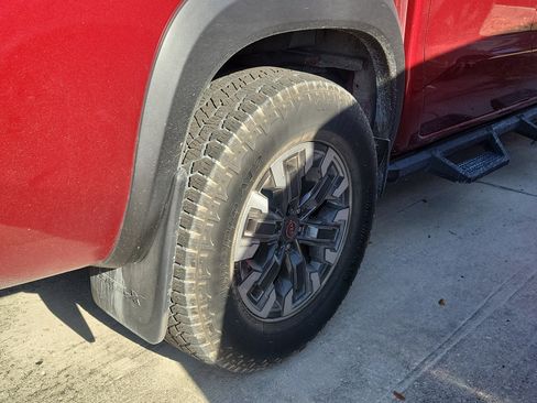 Used 2022 Nissan Frontier Pro-X w/ Technology Package image 3