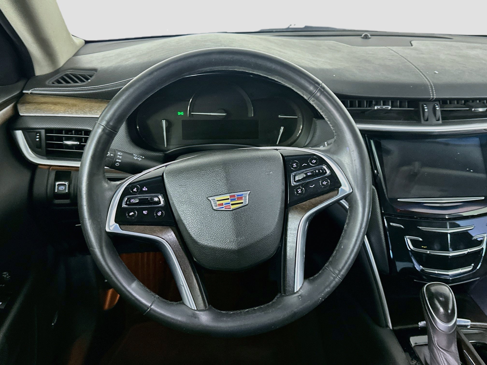 Used 2018 Cadillac XTS Luxury FWD image 17