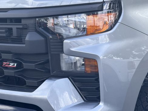 Used 2026 Chevrolet Silverado 1500 Custom Trail Boss AWD/4WD image 6