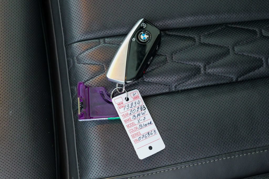 Used 2026 BMW X7 xDrive40i AWD/4WD image 65
