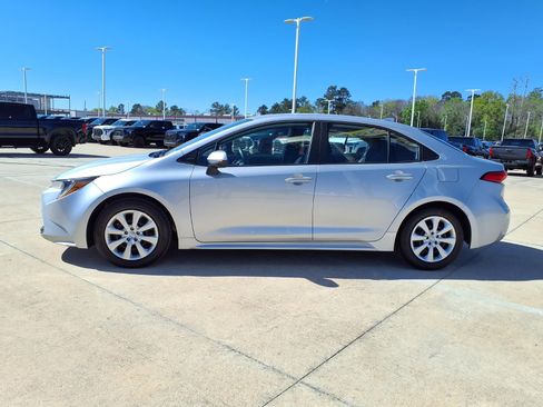 Certified 2026 Toyota Corolla LE image 8