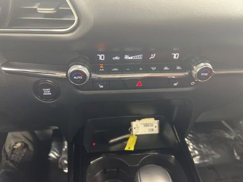 New 2025 MAZDA CX-30 AWD 2.5 S w/ Preferred Package image 19