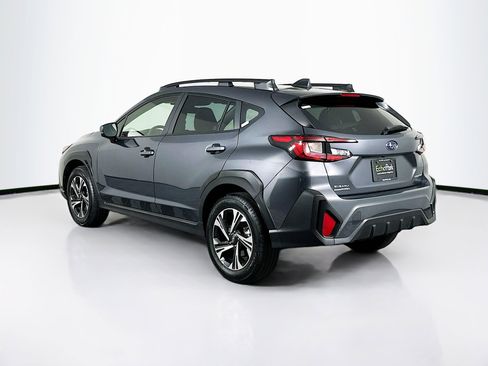 Used 2024 Subaru Crosstrek 2.0i Premium image 5