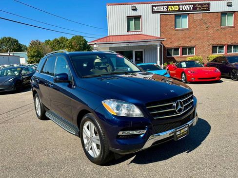 Used 2015 Mercedes-Benz ML 350 4MATIC image 3