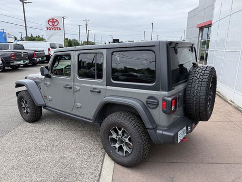 Used 2018 Jeep Wrangler Unlimited Rubicon AWD/4WD image 4