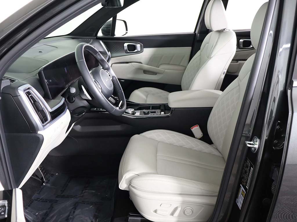 Used 2025 Kia Sorento SX Prestige AWD/4WD image 35
