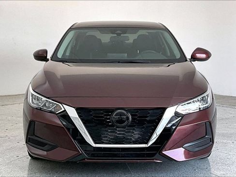 Used 2022 Nissan Sentra SV w/ Trunk Package FWD image 3