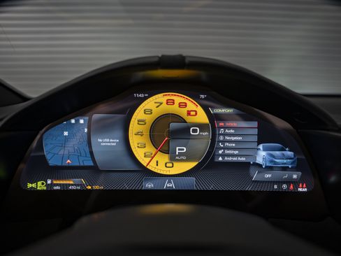 Used 2026 Ferrari Roma Spider RWD image 39