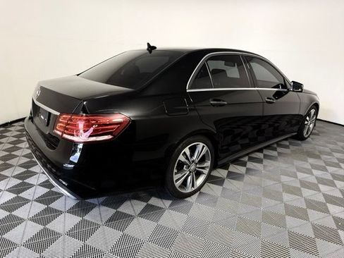 Used 2016 Mercedes-Benz E 350 Sedan image 6