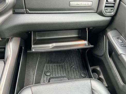 Used 2020 RAM 1500 Sport w/ Level 2 Equipment Goup w/2_L image 31