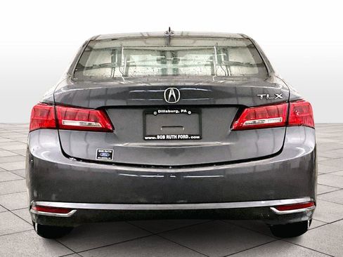 Used 2020 Acura TLX image 4