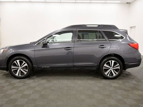 Used 2019 Subaru Outback 2.5i Limited w/ Popular Package #2 AWD/4WD image 4