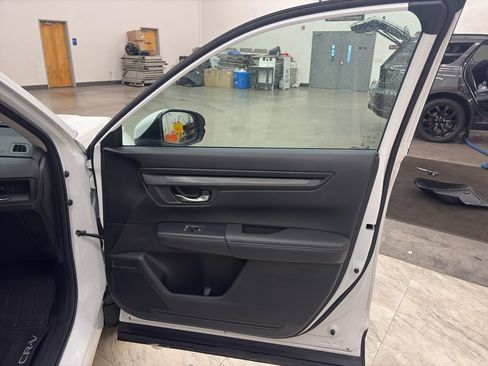 Used 2024 Honda CR-V EX image 19