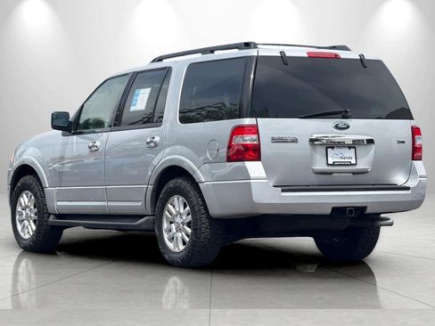 Used 2013 Ford Expedition XLT w/ HD Trailer Tow Pkg AWD/4WD image 6