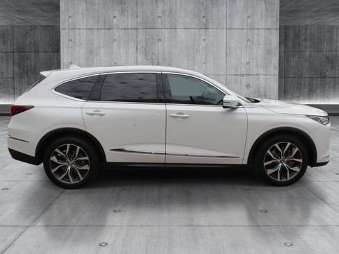 Used 2024 Acura MDX FWD w/ Technology Package image 8