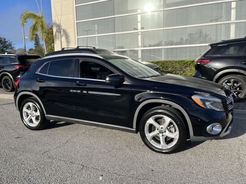 Used 2019 Mercedes-Benz GLA 250 4MATIC image 12