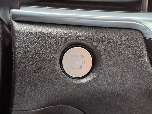 Certified 2024 Kia Sorento SX Prestige w/ Olive Brown Leather Package image 39