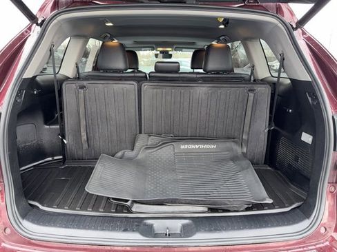 Used 2018 Toyota Highlander XLE image 8