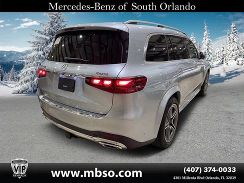 Used 2025 Mercedes-Benz GLS 450 4MATIC w/ AMG Line Exterior image 16