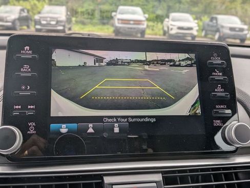 Used 2022 Honda Accord Sport image 22