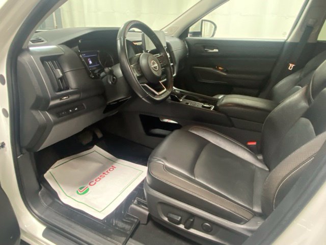 Used 2022 Nissan Pathfinder SL w/ SL Premium Package AWD/4WD image 10