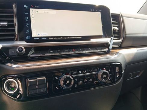 Certified 2024 Chevrolet Silverado 1500 RST AWD/4WD image 19