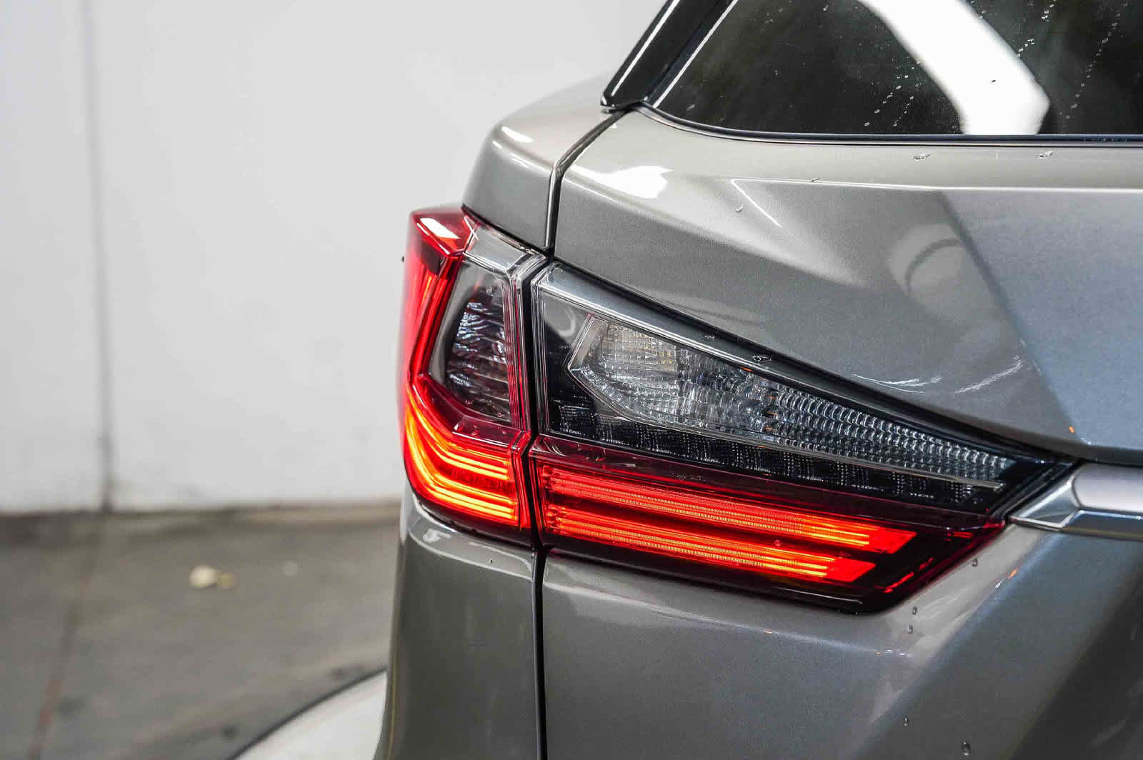 Used 2018 Lexus RX 350 FWD w/ Accessory Package image 11
