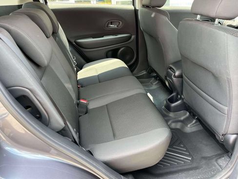 Used 2021 Honda HR-V LX image 19